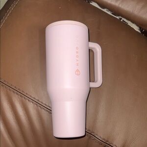 HydroJug Pale Pink Travel Tumbler with Handle - 32oz